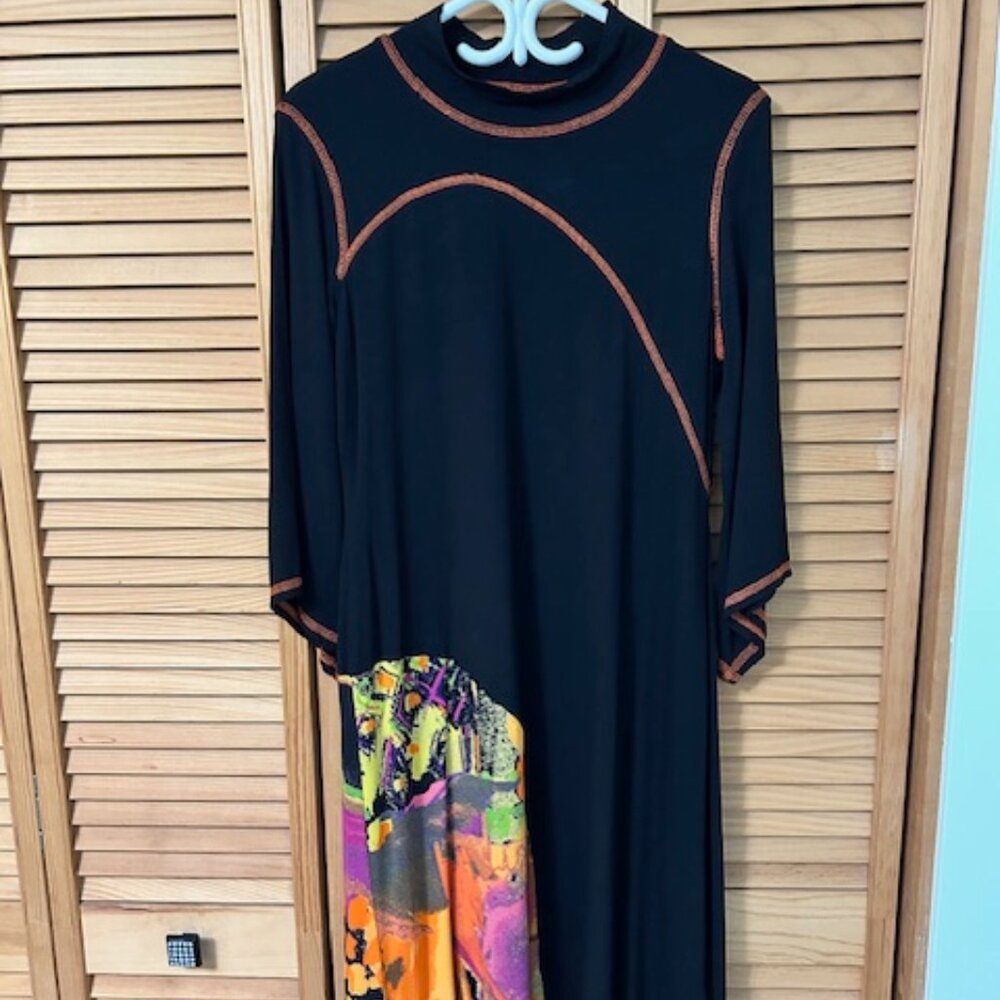 Beautiful Simon Chang dress